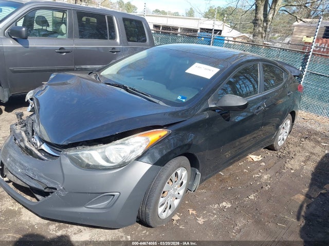 HYUNDAI ELANTRA GLS - 2