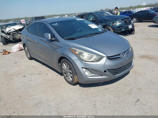 HYUNDAI ELANTRA - 1