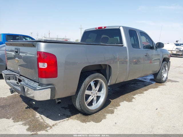 CHEVROLET SILVERADO 1500 LT1 - 4