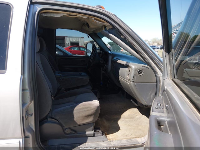 CHEVROLET SILVERADO 2500HD LS - 5