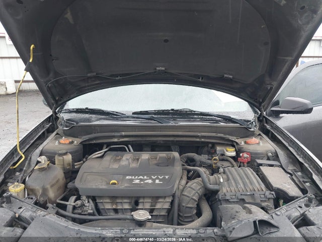 DODGE AVENGER SE - 10