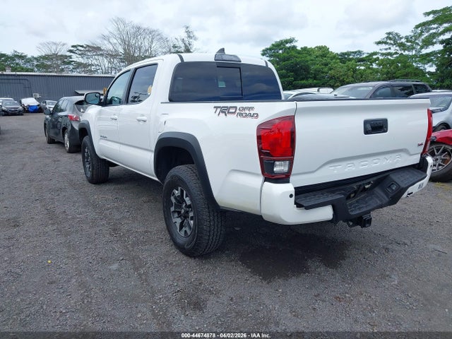 2018 TOYOTA TACOMA SR5 V6 3