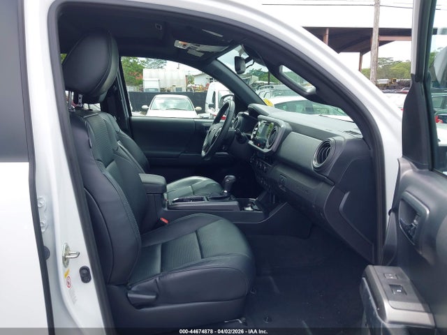 2018 TOYOTA TACOMA SR5 V6 5