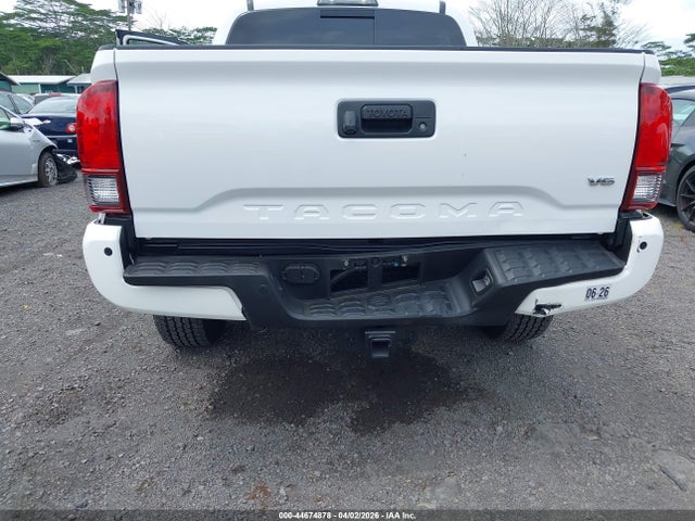 2018 TOYOTA TACOMA SR5 V6 6