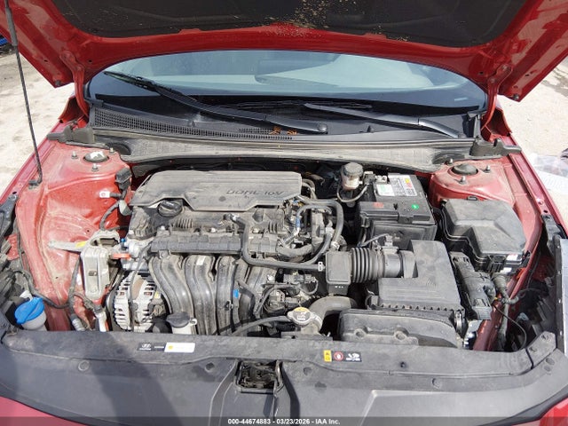 HYUNDAI ELANTRA SEL - 10