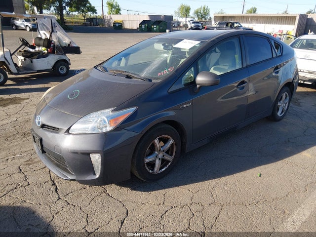 TOYOTA PRIUS - 2