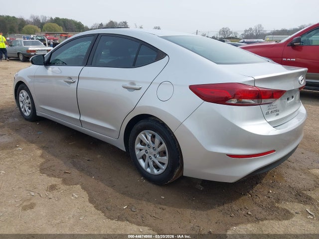 HYUNDAI ELANTRA - 3