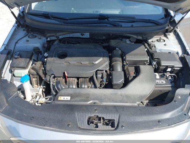 HYUNDAI SONATA SE - 10