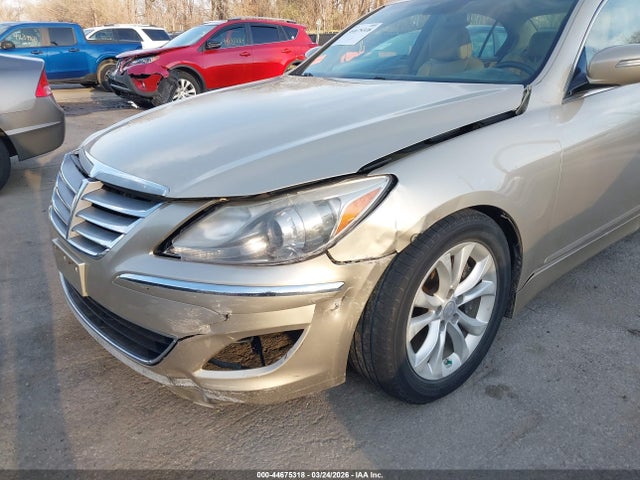 HYUNDAI GENESIS 3.8 - 6