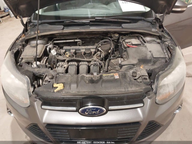 FORD FOCUS TITANIUM - 10