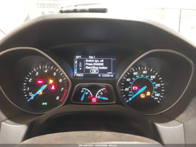 FORD FOCUS TITANIUM - 7