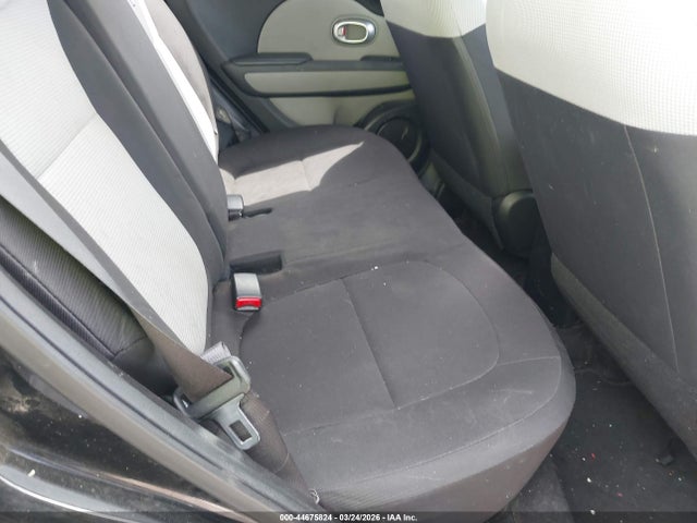 KIA SOUL - 8