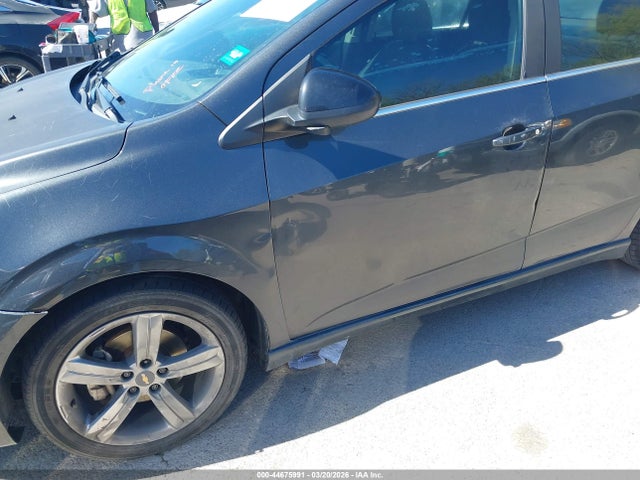 CHEVROLET SONIC RS AUTO - 6