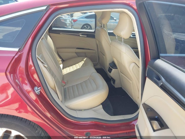 FORD FUSION ENERGI SE LUXURY - 8