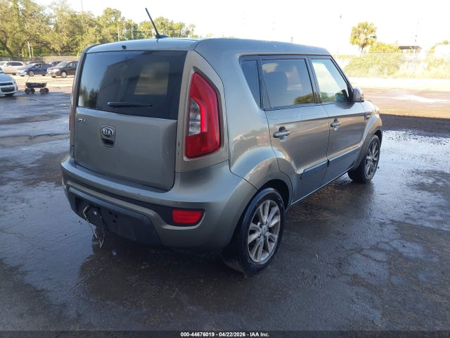 KIA SOUL - 4