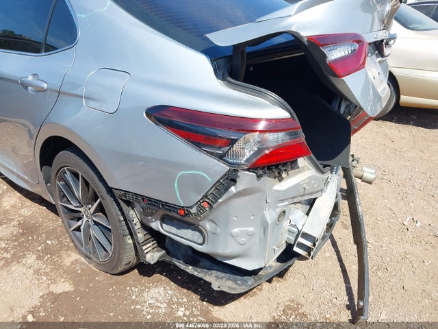 2021 Toyota CAMRY SE — миниатюра 18