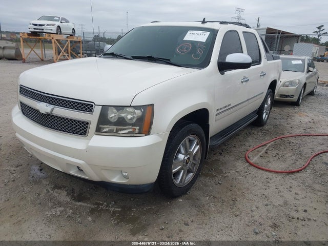 CHEVROLET AVALANCHE 1500 LTZ - 2