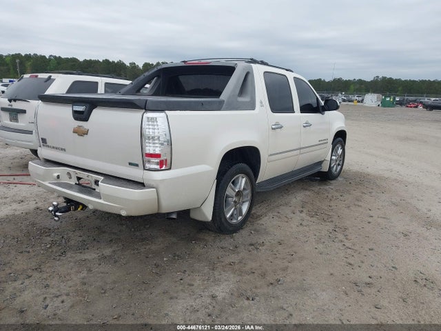 CHEVROLET AVALANCHE 1500 LTZ - 4