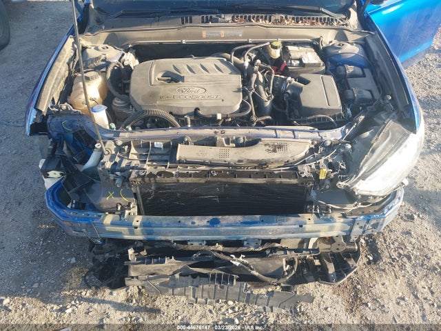 FORD FUSION SE - 10