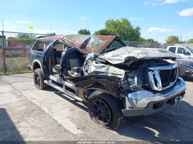 Salvage, Wrecked Vehicles Auctions Online | 2000 FORD EXCURSION LIMITED ...