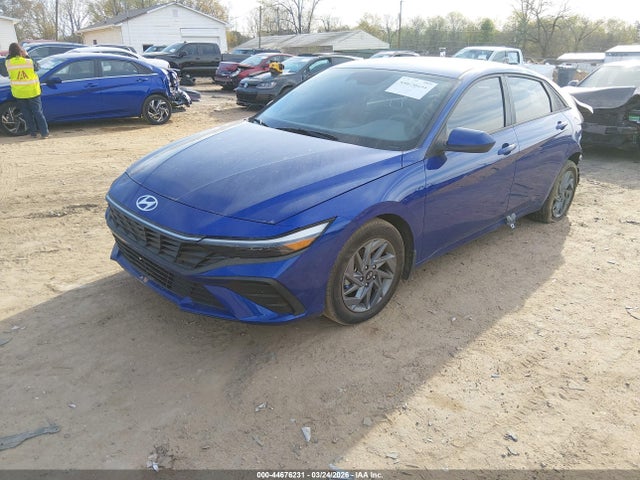 HYUNDAI ELANTRA SEL - 2