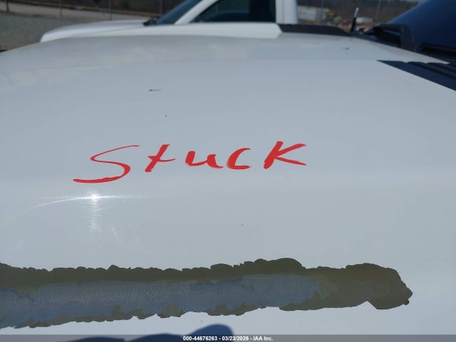 CHEVROLET SILVERADO - 10