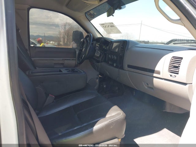 CHEVROLET SILVERADO - 5