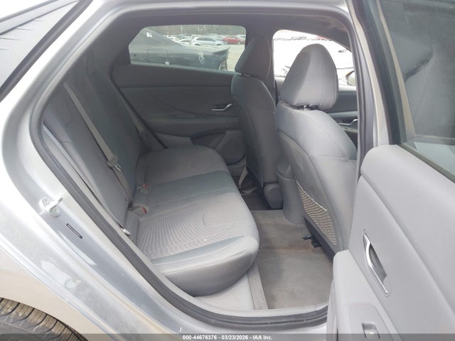 HYUNDAI ELANTRA SE - 8