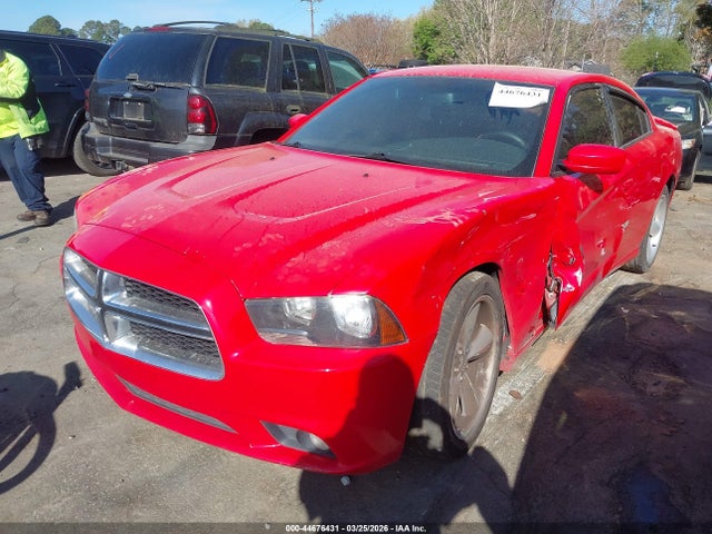 صورة 2 لـ 2014 Dodge CHARGER SXT