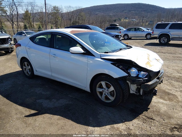 HYUNDAI ELANTRA SE - 1