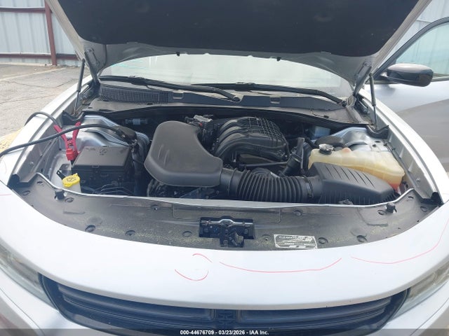 DODGE CHARGER SXT - 10