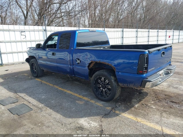 CHEVROLET SILVERADO 1500 LS - 3