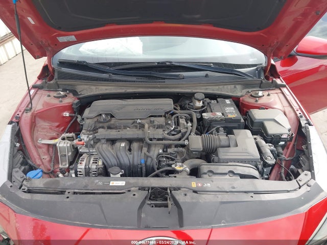 HYUNDAI ELANTRA SEL - 10