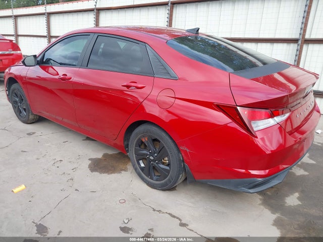 HYUNDAI ELANTRA SEL - 3