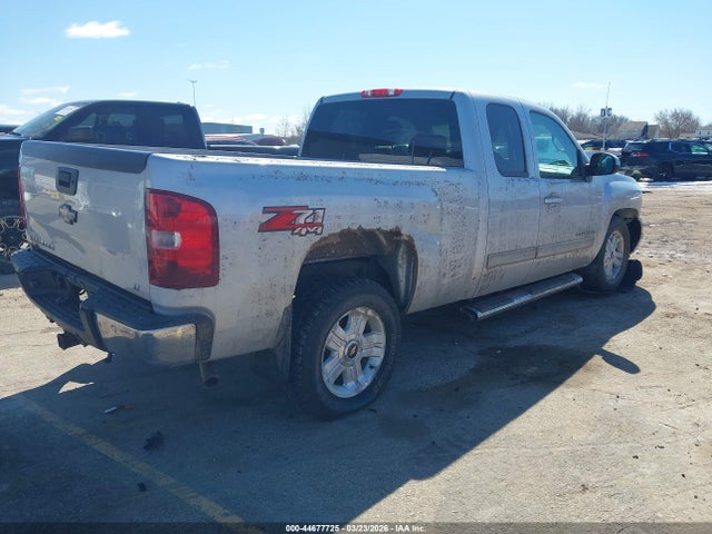 CHEVROLET SILVERADO 1500 LT - 4