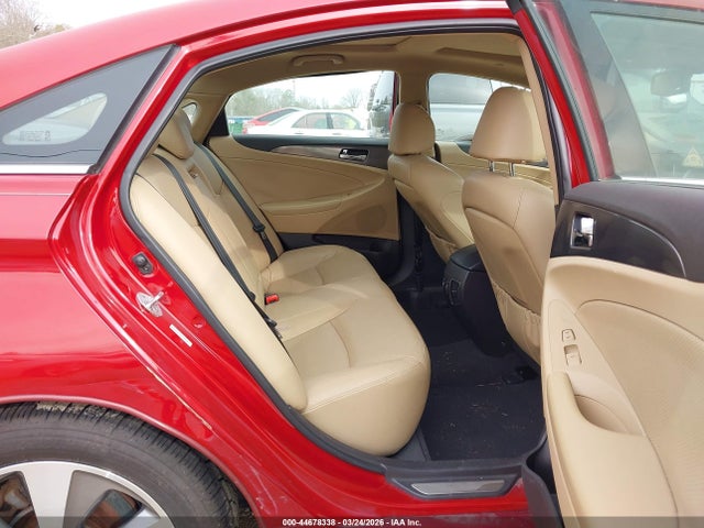 HYUNDAI SONATA HYBRID - 8