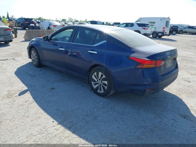2023 NISSAN ALTIMA S FWD 3