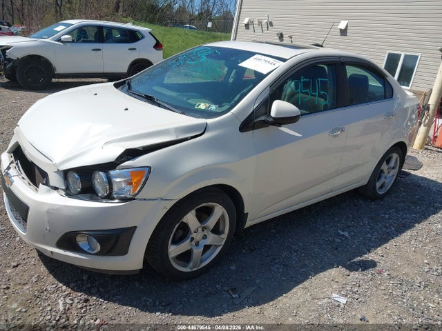 صورة 2 لـ 2015 Chevrolet SONIC LTZ AUTO