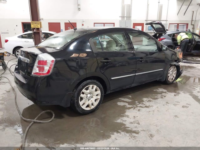 NISSAN SENTRA 2.0S - 4