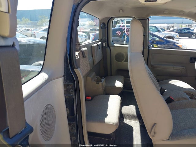 CHEVROLET COLORADO LS - 8