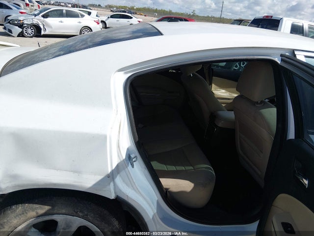 DODGE CHARGER SXT - 8