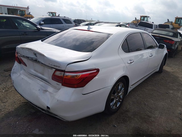 2010 Lexus LS 460 L photo 4