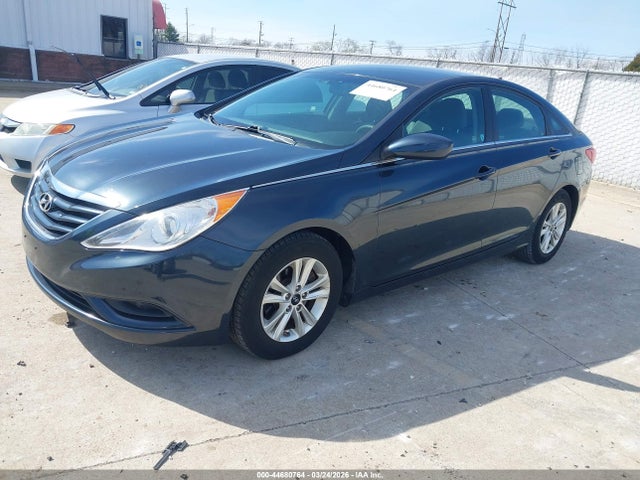 HYUNDAI SONATA GLS - 2