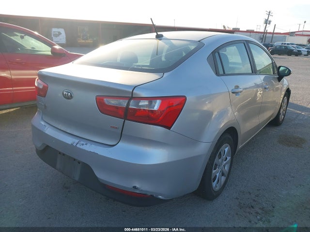 KIA RIO LX - 4