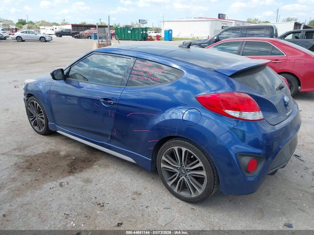 HYUNDAI VELOSTER TURBO - 3