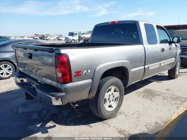 CHEVROLET SILVERADO 1500 LT1 - 4