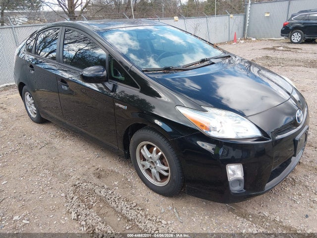 TOYOTA PRIUS - 1
