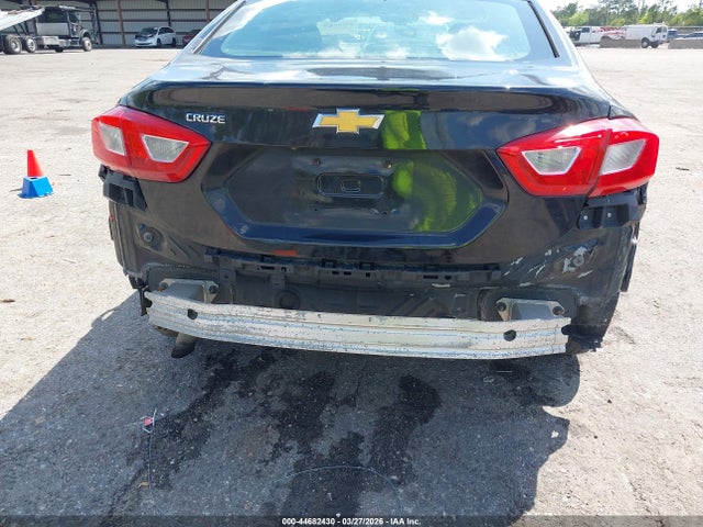 CHEVROLET CRUZE LS AUTO - 6