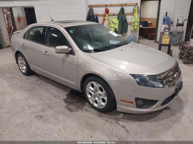 FORD FUSION SE - 1