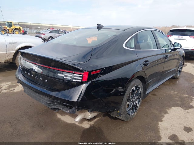 HYUNDAI SONATA SEL - 4